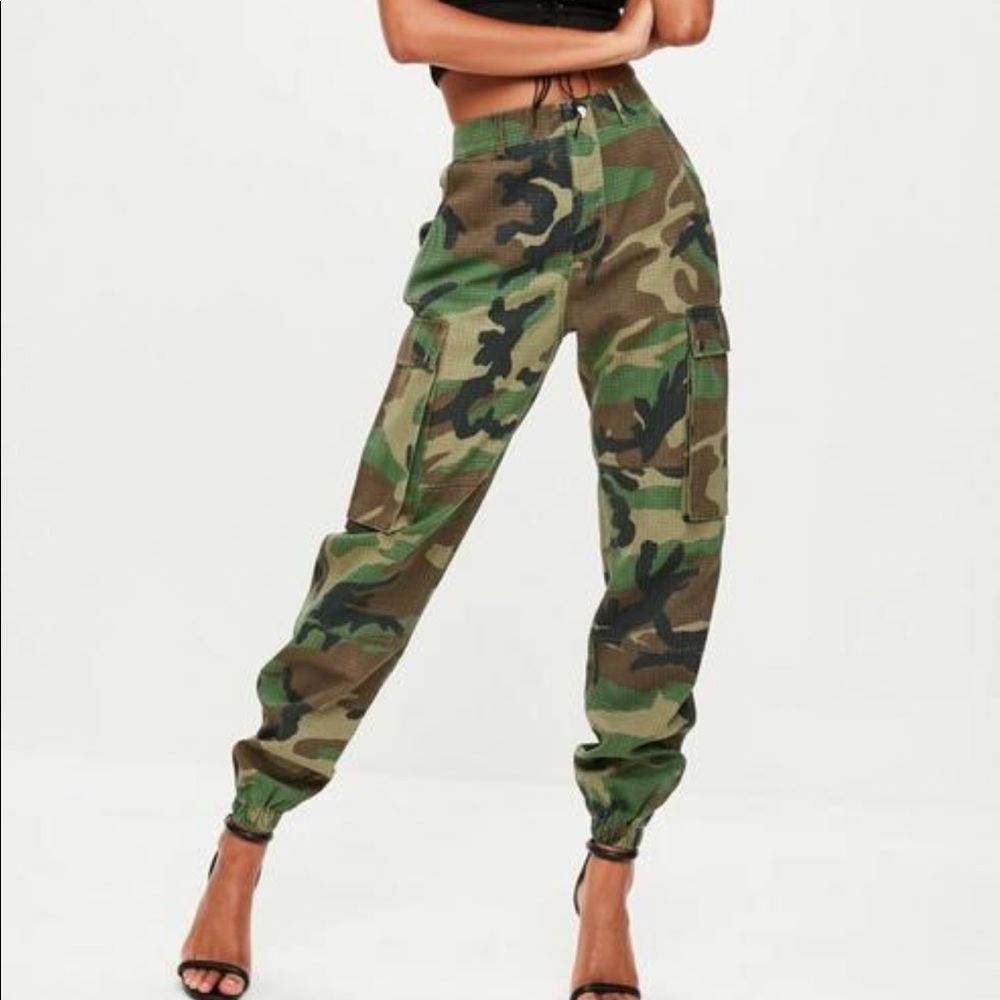 Missguided Khaki Camo Pants
